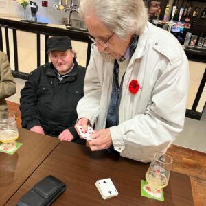 Noel with an oil and water style trick